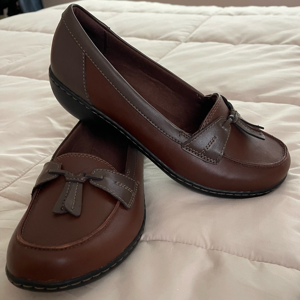 Clarks Brown Leather Loafers Classic Flats
